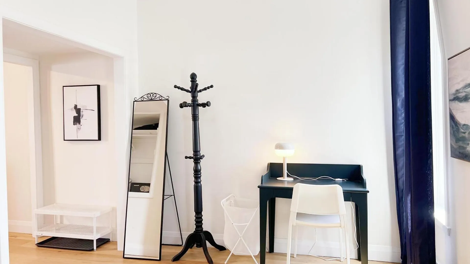 Vihome-22M- Cozy Nice Townhouse In Dt Toronto Near Wellesley And Jarvis 0*,  Canada