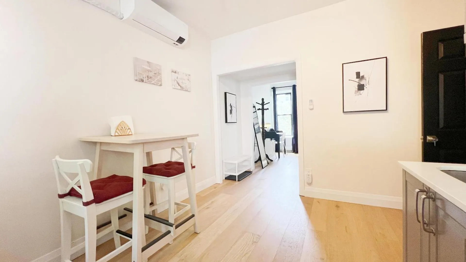 Vihome-22M- Cozy Nice Townhouse In Dt Toronto Near Wellesley And Jarvis