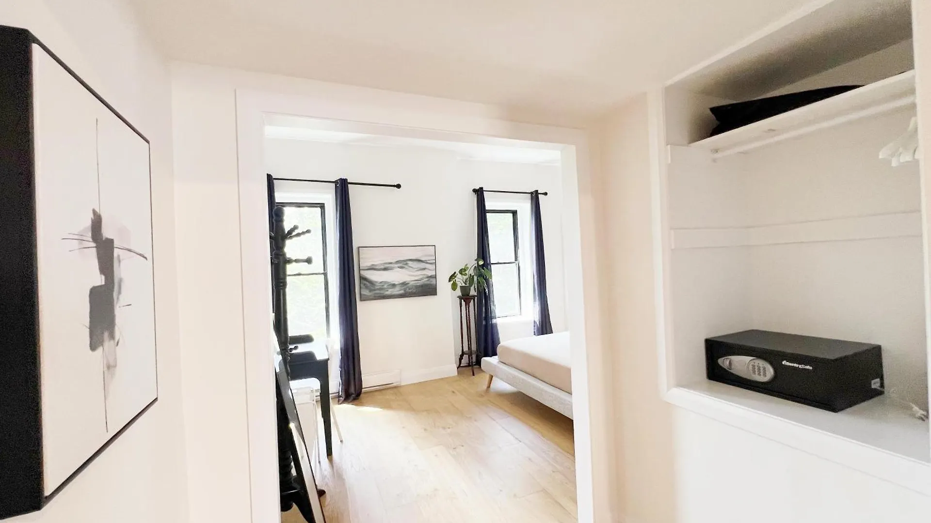 Vihome-22M- Cozy Nice Townhouse In Dt Toronto Near Wellesley And Jarvis Canada
